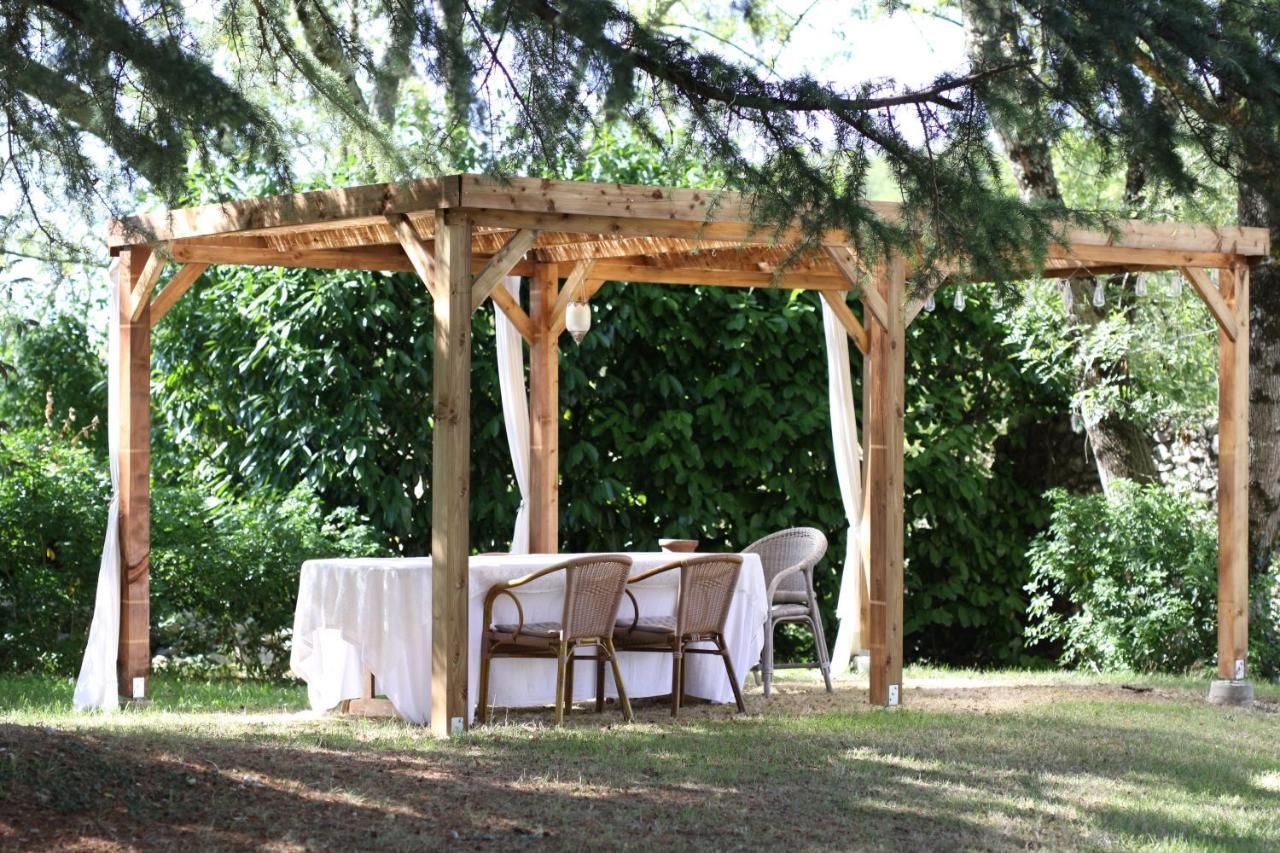 Tocane-Saint-Apre Puypinet Bed & Breakfast エクステリア 写真